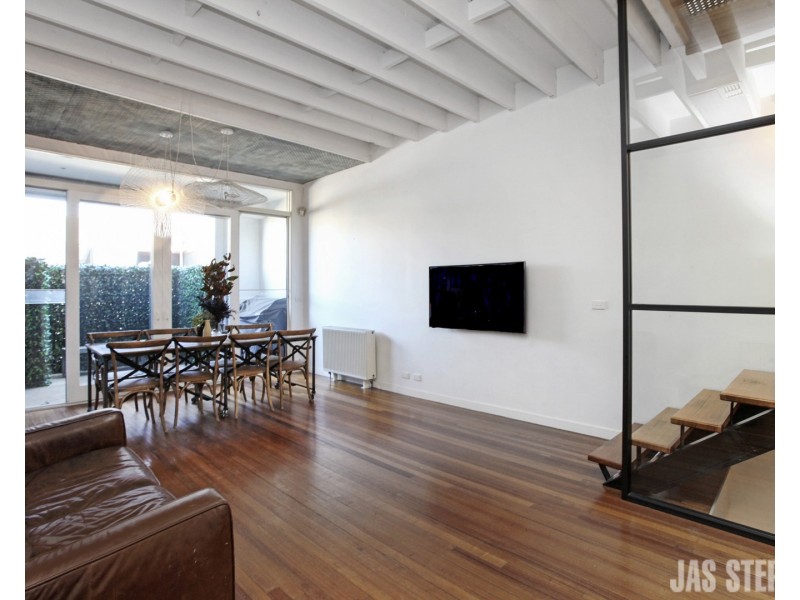 15 Bute Street, Seddon VIC 3011