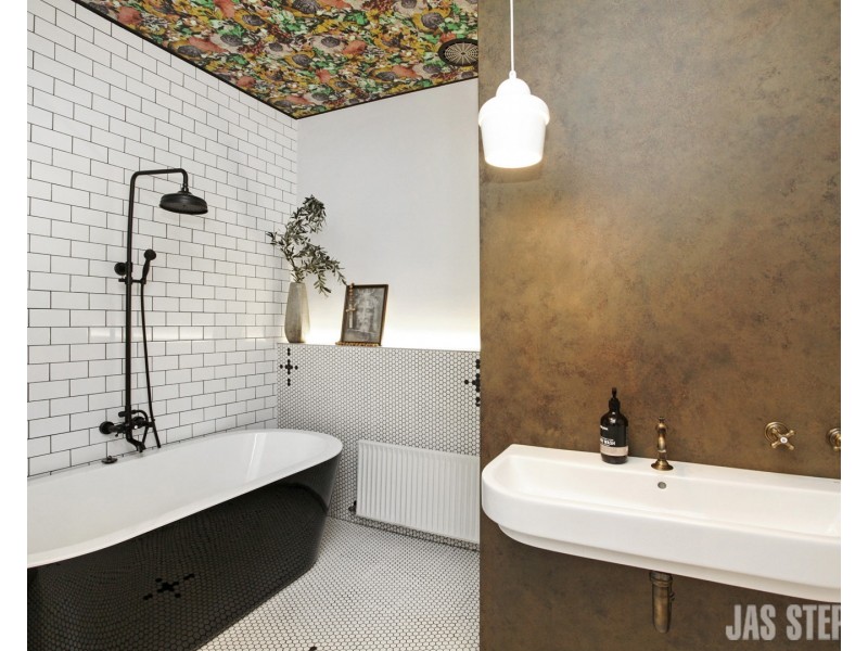 15 Bute Street, Seddon VIC 3011