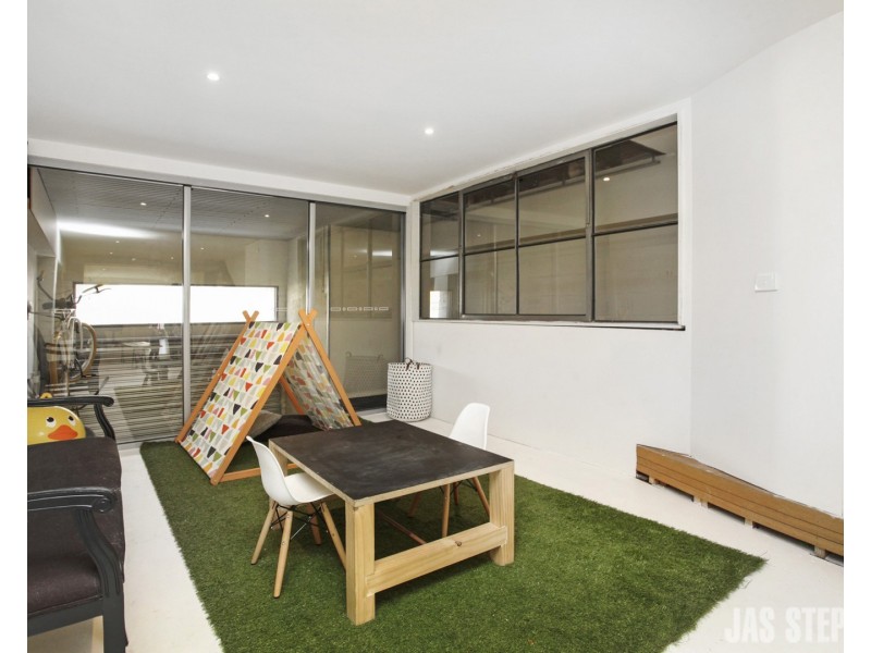 15 Bute Street, Seddon VIC 3011