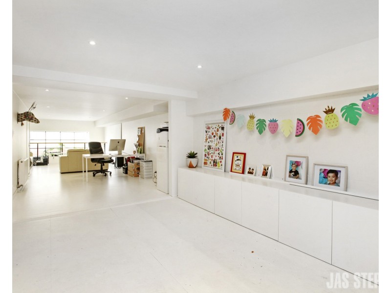 15 Bute Street, Seddon VIC 3011