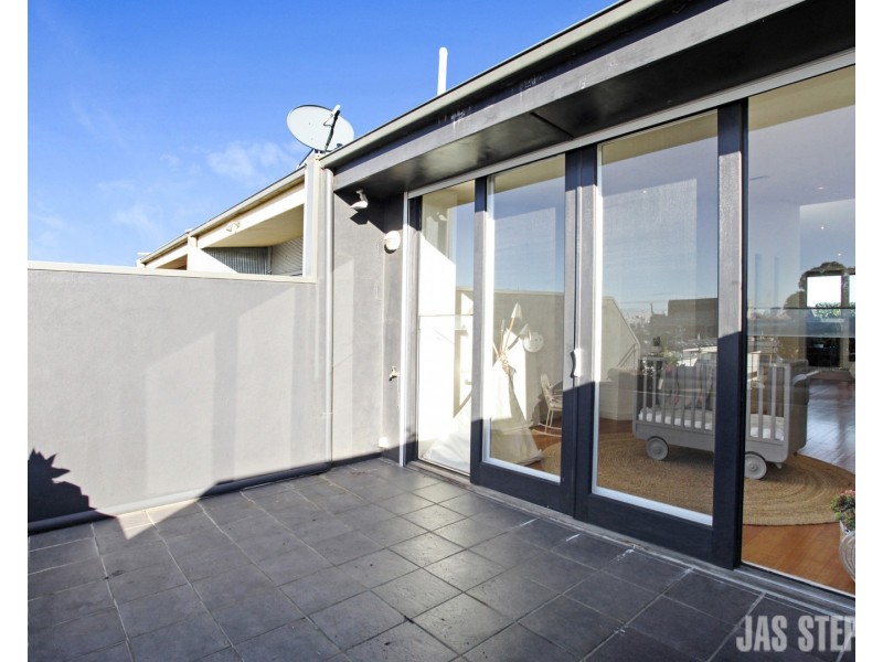 15 Bute Street, Seddon VIC 3011