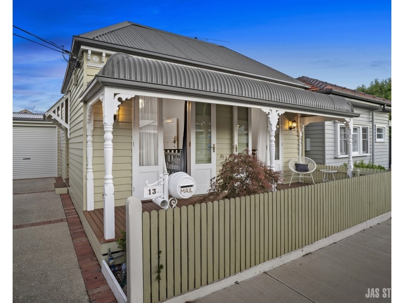 13 Deakin Street, Yarraville VIC 3013