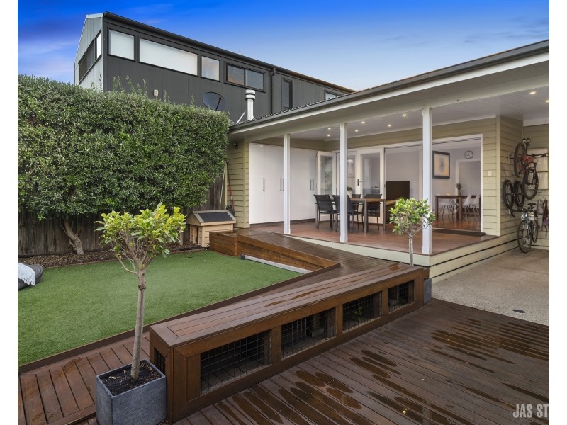 13 Deakin Street, Yarraville VIC 3013