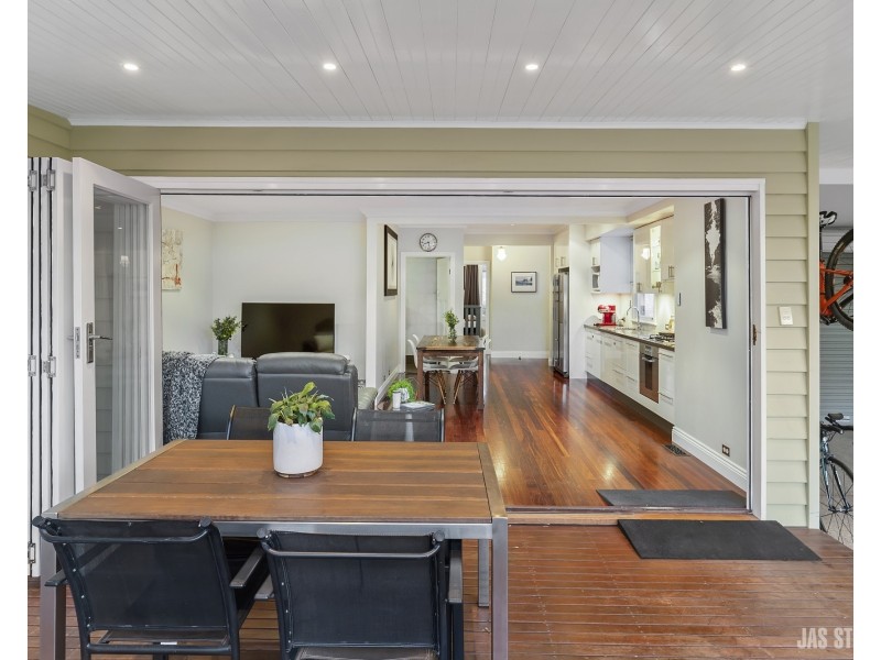 13 Deakin Street, Yarraville VIC 3013