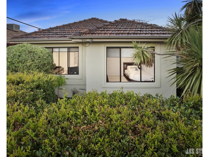 5 Junction Street, Seddon VIC 3011
