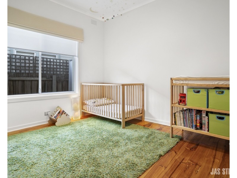 5 Junction Street, Seddon VIC 3011