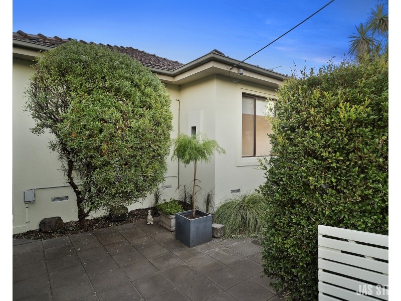 5 Junction Street, Seddon VIC 3011