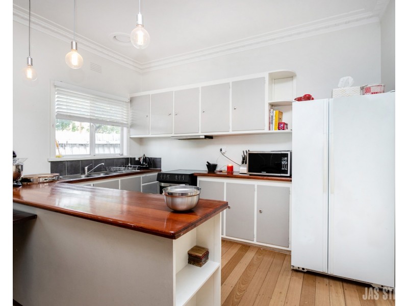 58 Wembley Avenue, Yarraville VIC 3013