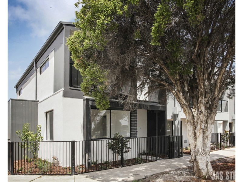 1A Glamis Road, West Footscray VIC 3012