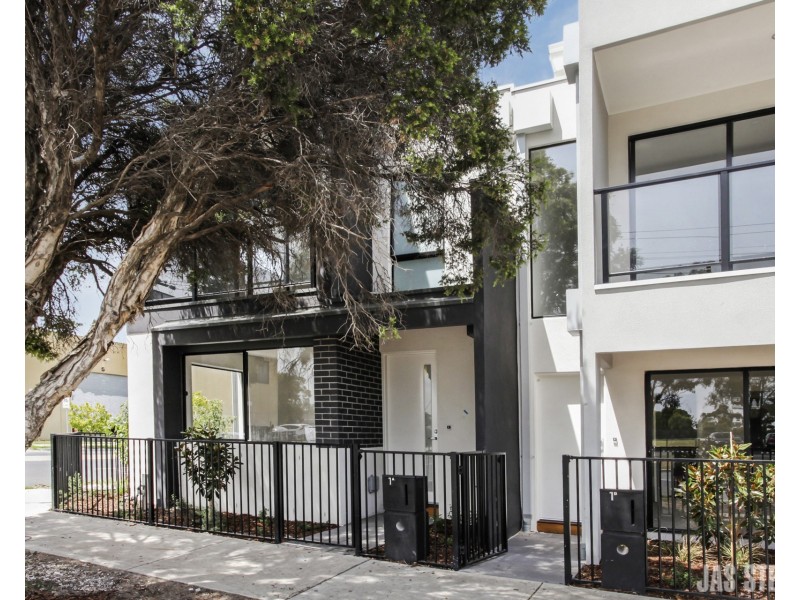 1A Glamis Road, West Footscray VIC 3012