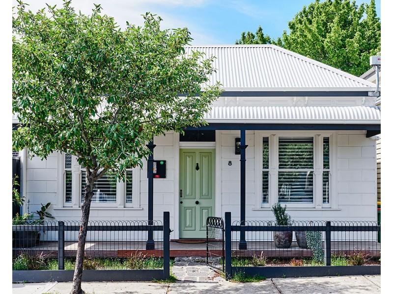 8 Gladstone Street, Yarraville VIC 3013