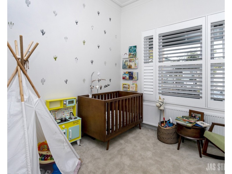 8 Gladstone Street, Yarraville VIC 3013