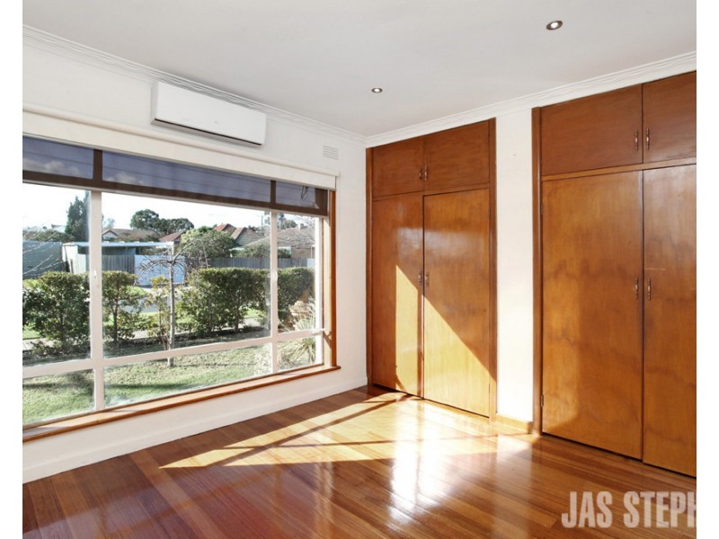 1A Clarendon Parade, West Footscray VIC 3012