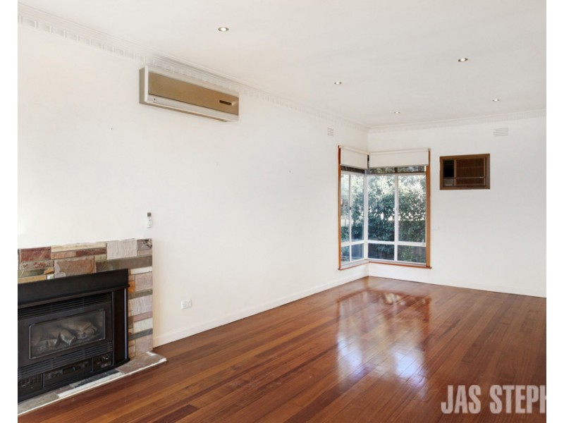 1A Clarendon Parade, West Footscray VIC 3012