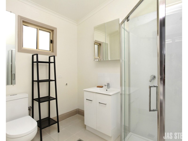 2 Arran Street, Seddon VIC 3011