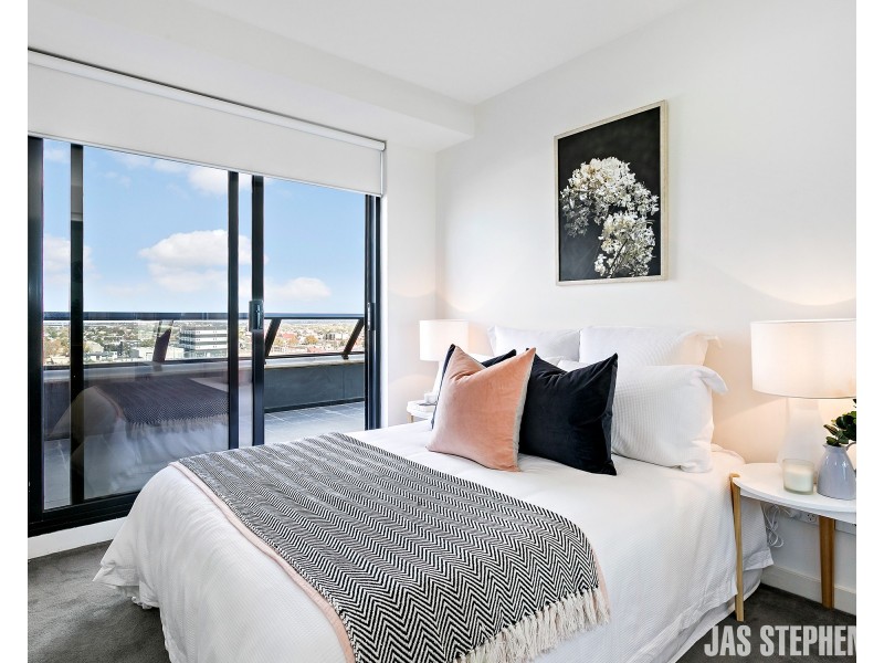 1001/240 Barkly Street, Footscray VIC 3011