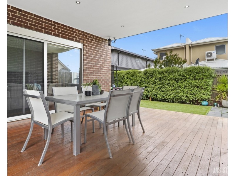 15 Muir Street, Spotswood VIC 3015