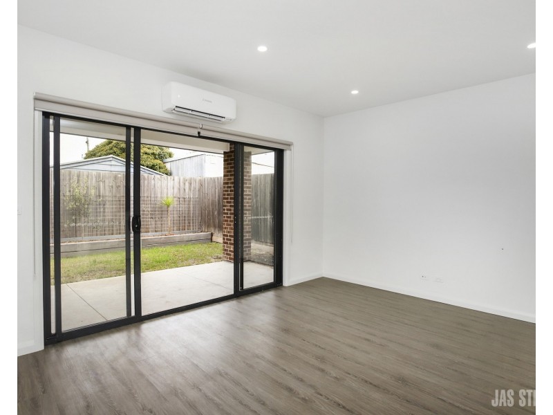 6a Staughton Street, Sunshine VIC 3020