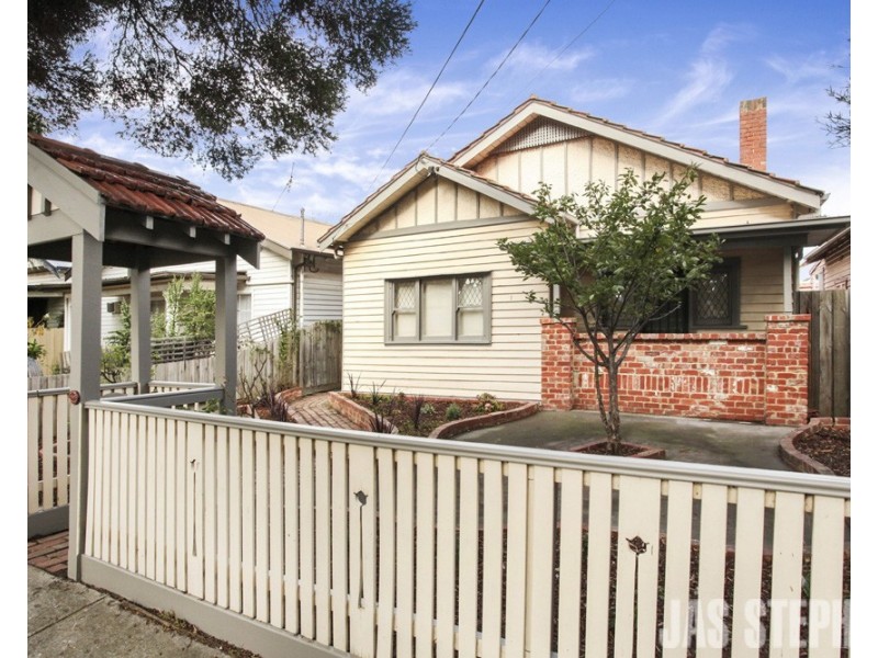 7 Broad Street, West Footscray VIC 3012