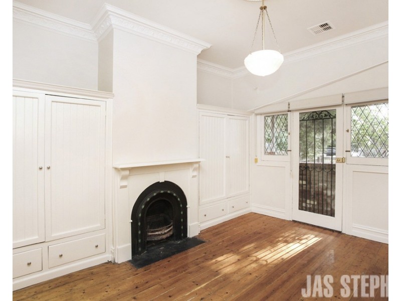 7 Broad Street, West Footscray VIC 3012