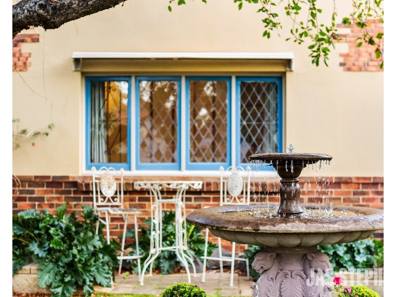 101 Alma Street, West Footscray VIC 3012