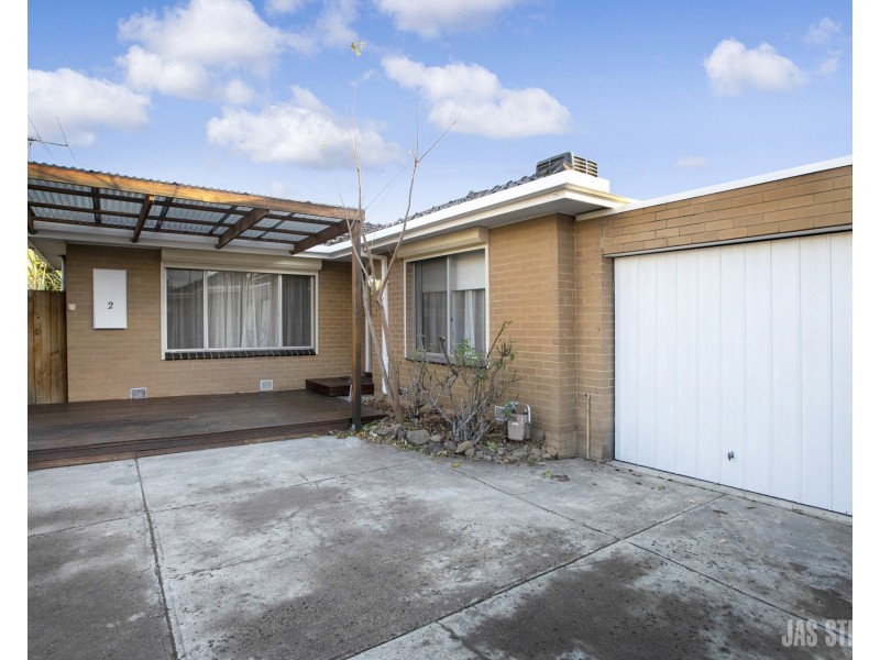 2/145 Essex Street, West Footscray VIC 3012