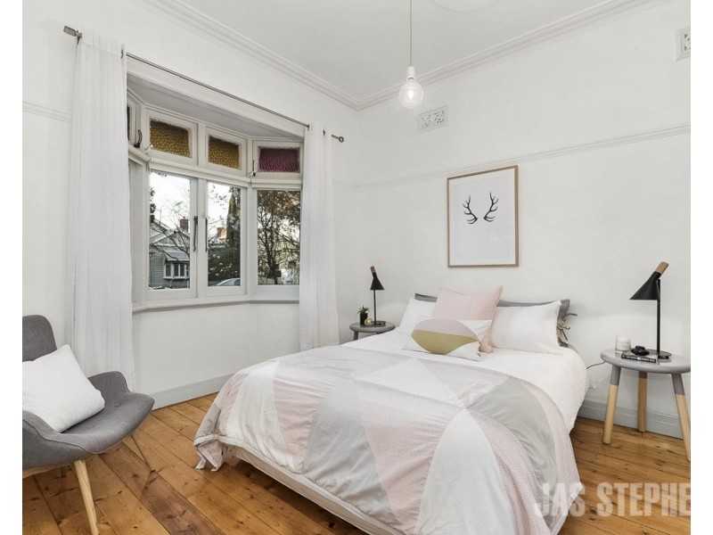 72 Chirnside, Kingsville VIC 3012