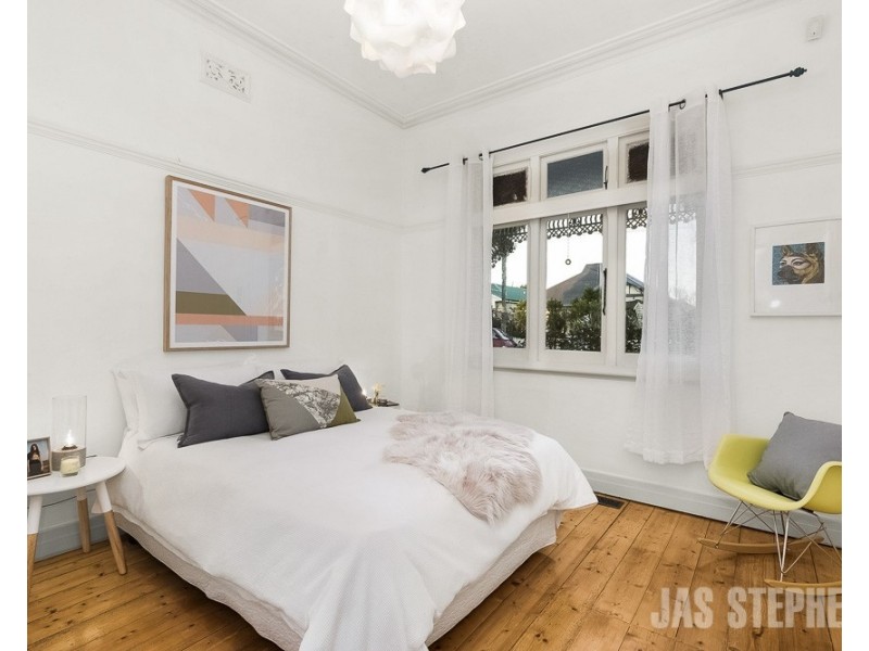 72 Chirnside, Kingsville VIC 3012