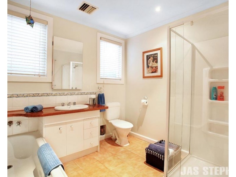 49 Elphinstone Street, West Footscray VIC 3012