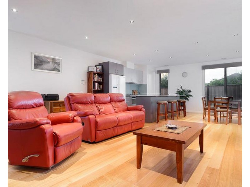 2/23 Kyle Road, Altona North VIC 3025