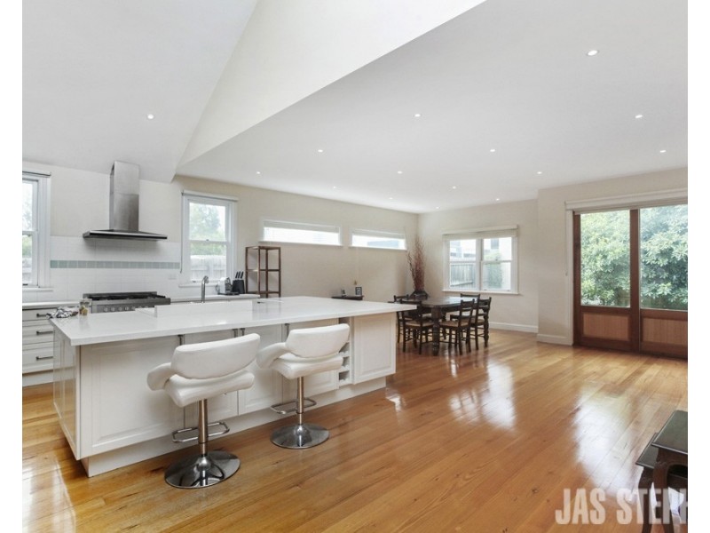 15 Charlotte Street, Yarraville VIC 3013