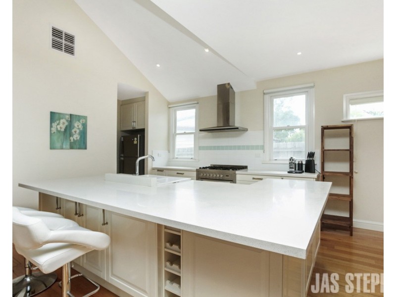 15 Charlotte Street, Yarraville VIC 3013