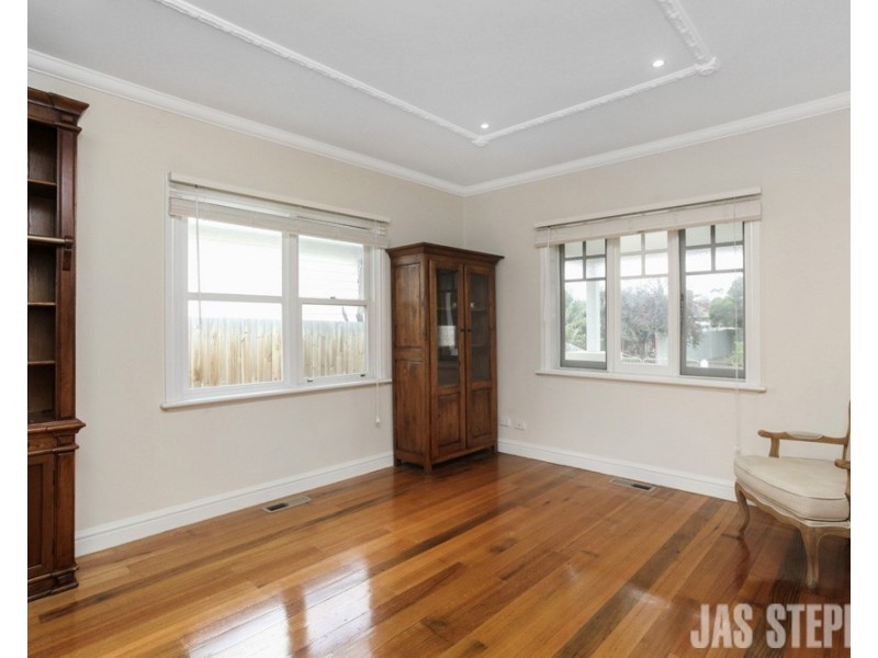 15 Charlotte Street, Yarraville VIC 3013