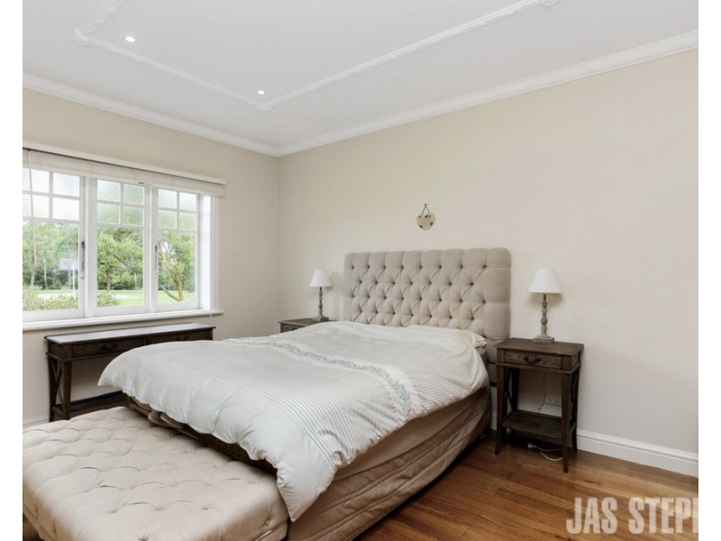 15 Charlotte Street, Yarraville VIC 3013