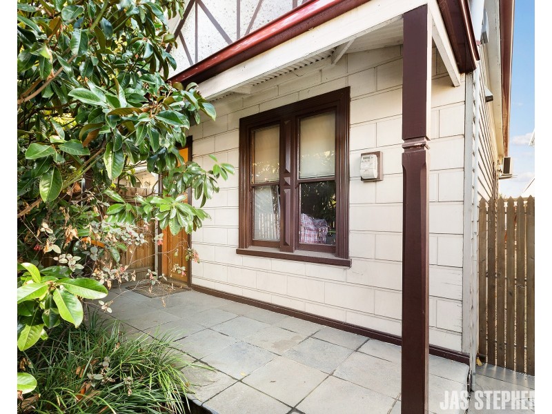 218 Ballarat Road, Footscray VIC 3011