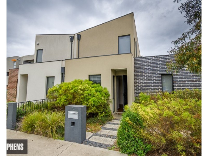 72 McDougall Drive, Footscray VIC 3011