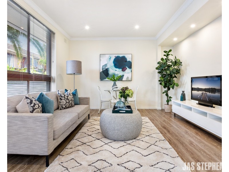 4/32 Bishop Street, Kingsville VIC 3012