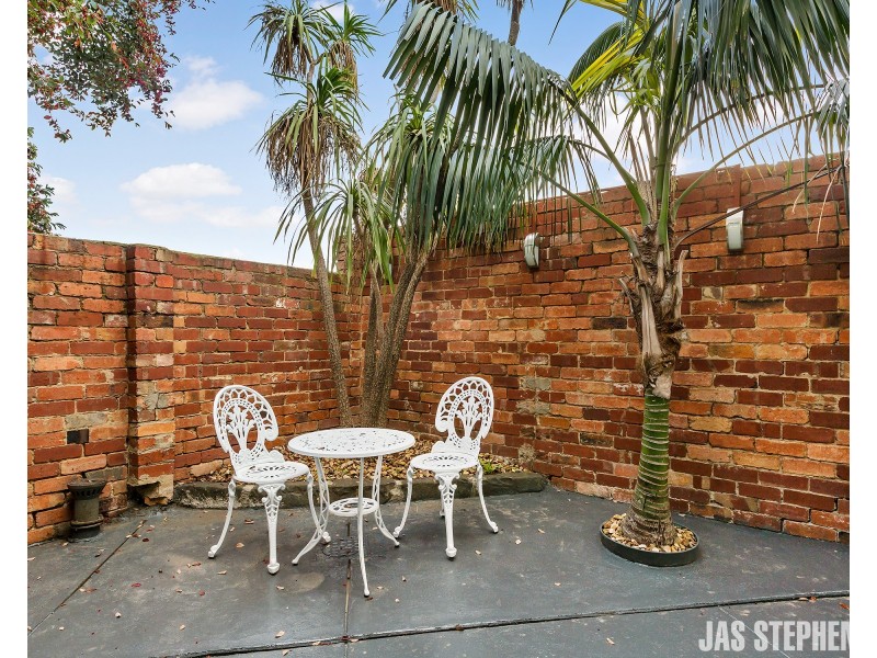 4/32 Bishop Street, Kingsville VIC 3012