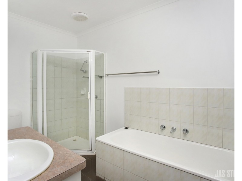 1/20 Holland Court, Maidstone VIC 3012