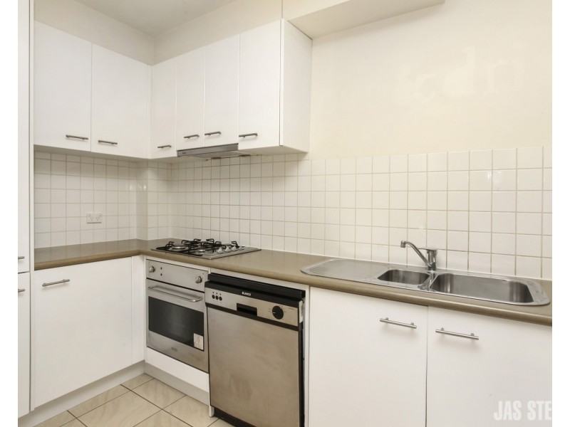 2/65 Tarrengower Street, Yarraville VIC 3013