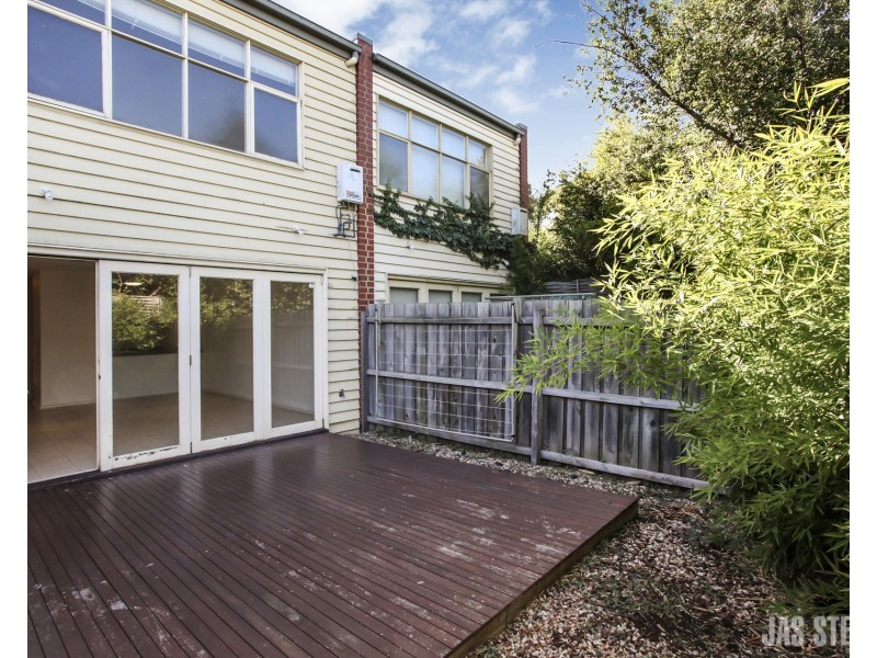 2/65 Tarrengower Street, Yarraville VIC 3013