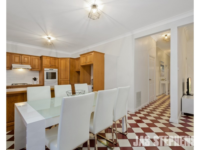 4 Johnson Street, Footscray VIC 3011