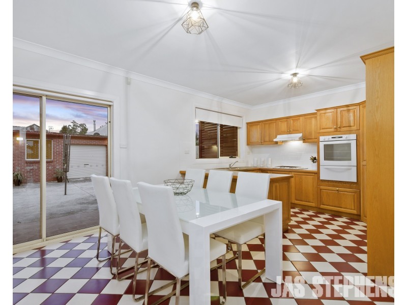 4 Johnson Street, Footscray VIC 3011