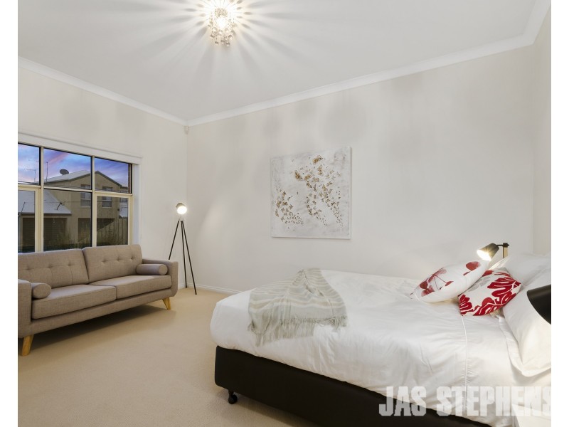 4 Johnson Street, Footscray VIC 3011