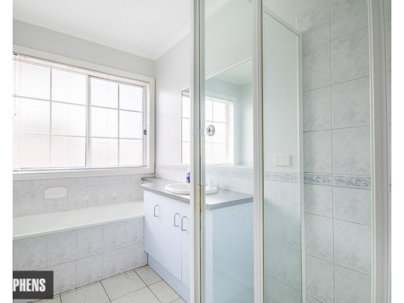 3A Austin Cres East, Yarraville VIC 3013