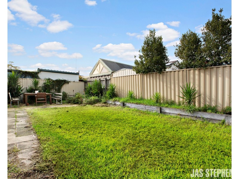 13 Dawson Avenue, Footscray VIC 3011