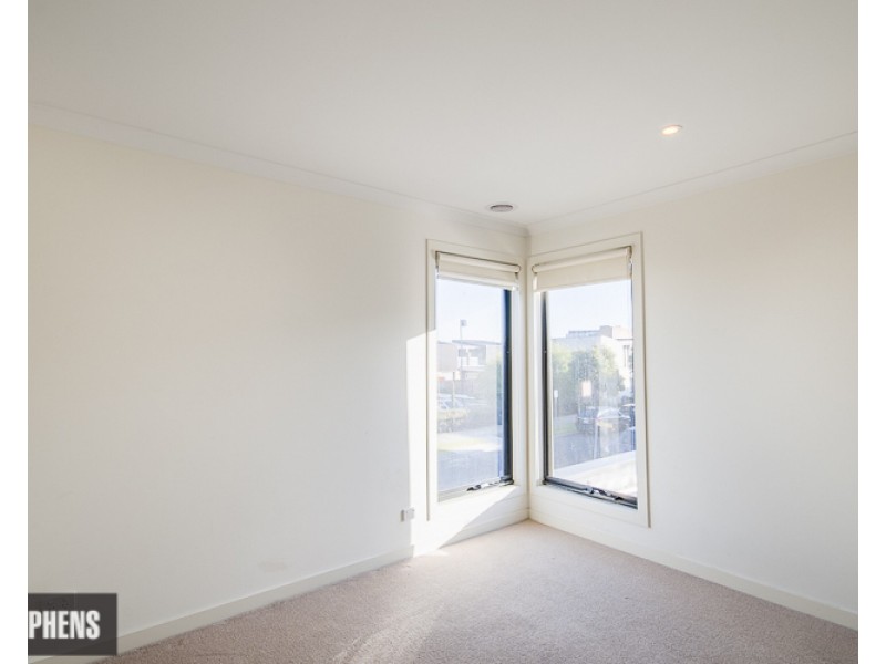 75 McDougall Drive, Footscray VIC 3011