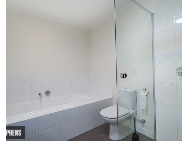 75 McDougall Drive, Footscray VIC 3011