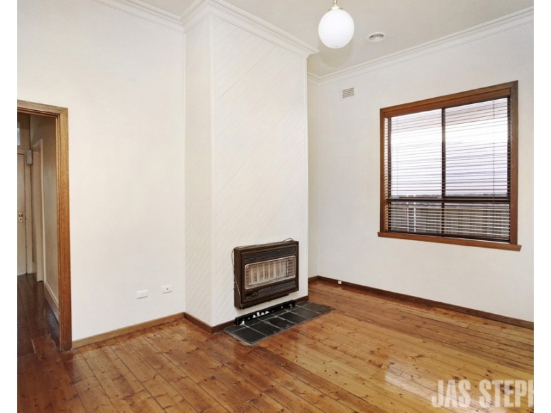 16 Adelaide Street, Footscray VIC 3011