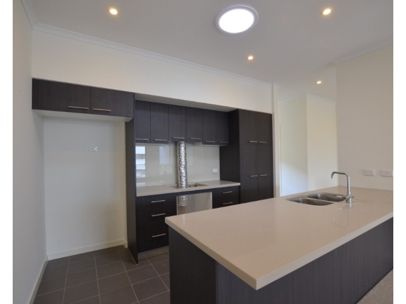 8 Souter Crescent, Footscray VIC 3011